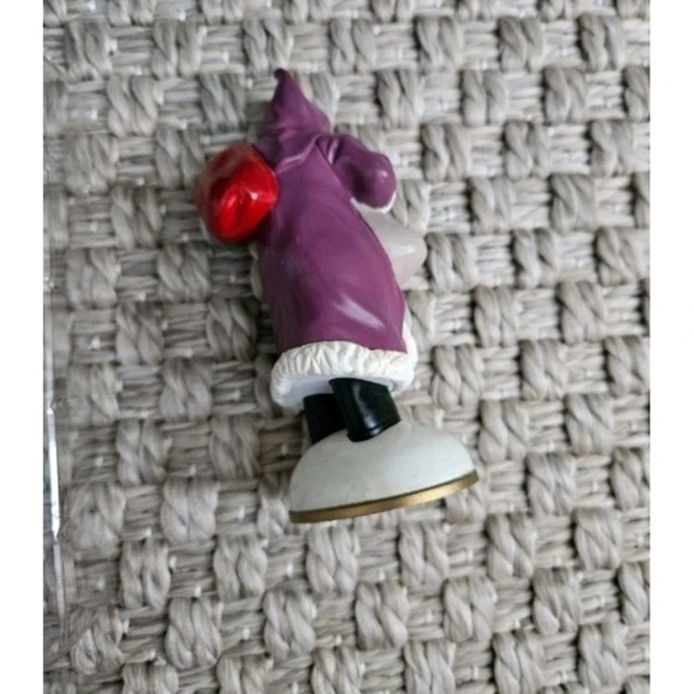 Vintage Santa Thru The‎ Ages Decor Figurines